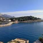 Villa Top Hill With Private Pool